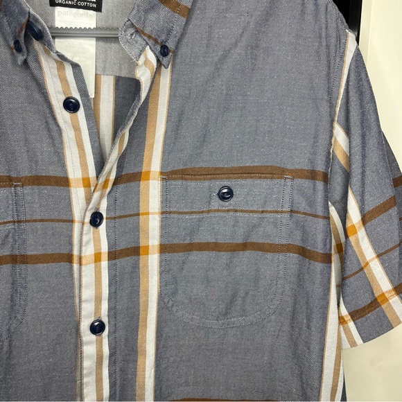 Patagonia Organic Cotton Plaid Short Sleeve Shirt | Men’s XL - Picture 3 of 10